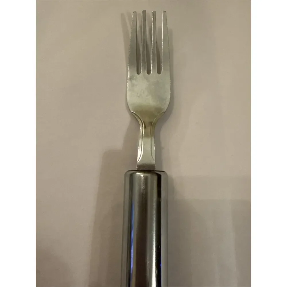 NWT 2 In 1 Stainless Steel Watermelon Slicer And Fork